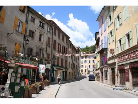 vente locaux professionnels 4 pièces 86 m² à castellane (04120)  96 000 €