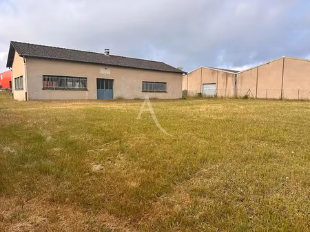 vente locaux professionnels 1 pièce 184 m² à chanteheux (54300)  218 000 €