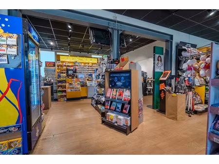 vente locaux professionnels 137 m² à etain (55400)  198 000 €