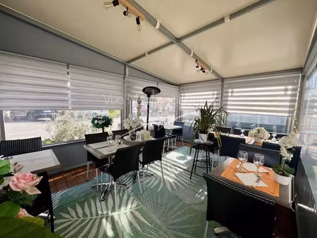 vente locaux professionnels à le lavandou (83980)  168 000 €