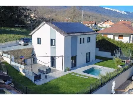 maison 5 pièces - 121m²