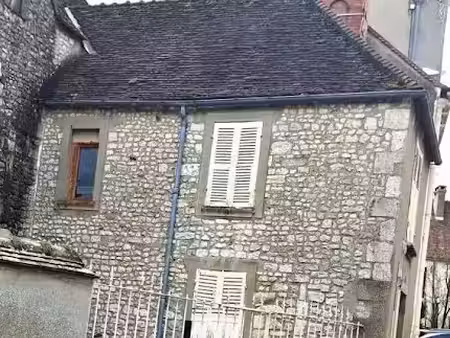 vente immeuble 5 pièces 123 m² à château-landon (77570)  149 900 €