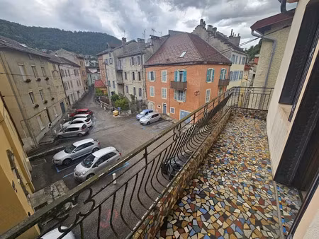 vente immeuble 6 pièces 110 m² à saint claude (39200)  86 000 €