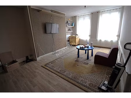 vente immeuble 6 pièces 378 m² à montcornet (02340)  198 000 €