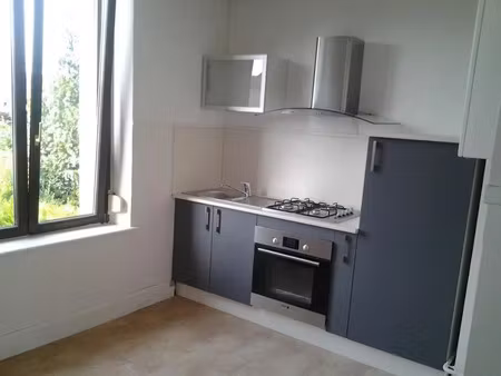 location appartement 3 pièces 71 m² à thaon-les-vosges (88150)  550 €