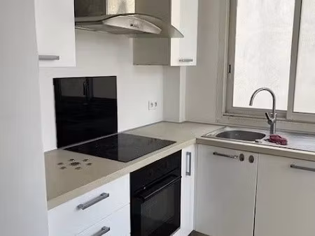 location appartement 2 pièces 38 m² à ajaccio (20000)  680 €