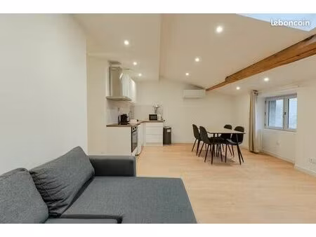 valence cœur historique - t2 entièrement rénové 40m² - place saint-jean