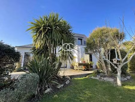 vente maison à baden (56870) : à vendre / 135m² baden