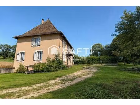 maison de charme avec grand terrain arboré et dpe c