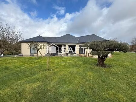 a melrand  maison de plain pied de 130 m2 sur terrain de 1067 m2