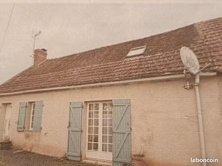 maison de 4 pieces - 91.53 m2 - dpe d - terrain de 860 m2- 03190 nassigny