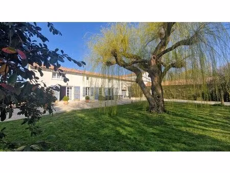 maison à vendre saint-martin-de-bernegoue