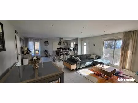 maison 3 pièces 97m2