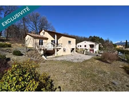 superbe villa avec vue imprenable à mallemoisson