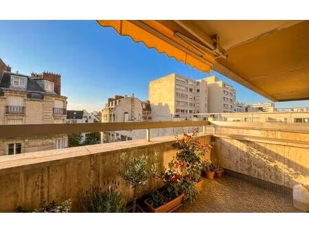 appartement paris 15 70 m² t-3 à vendre  738 000 €