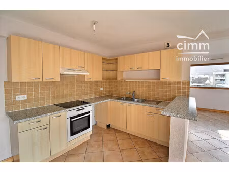 a vendre - appartement t4 avec garage