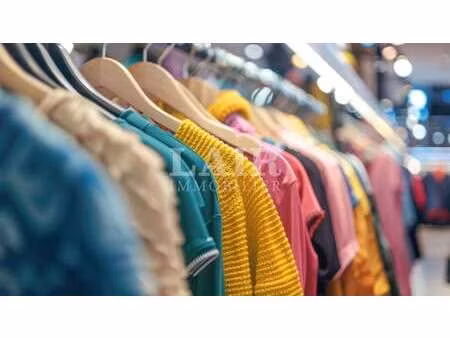 vente bureaux et commerces à vire (14500) : à vendre / 80m² vire