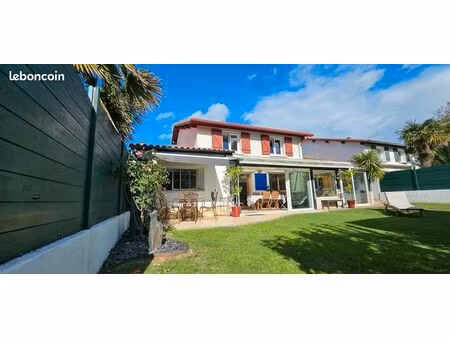 maison 6 pièces 125 m²