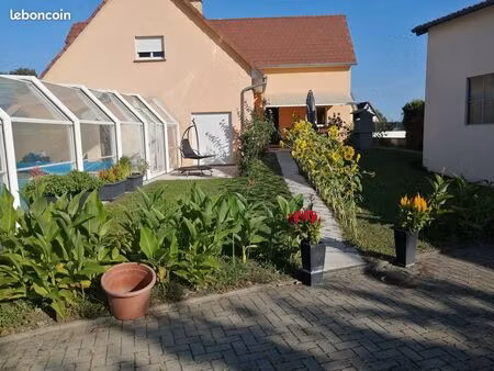 grande maison - double garage - piscine - avec atelier/hangar sur 13 ares