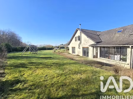 maison à la chapelle (08200)