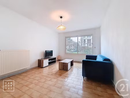 location meublée appartement 3 pièces 61.34 m² à perpignan (66000)  700 €