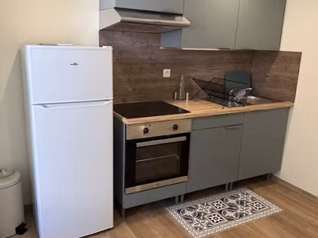location meublée appartement 1 pièce 26 m² à saint-martin-d'heres (38400)  700 €