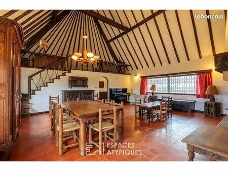 propriété 5 pièces 160 m²