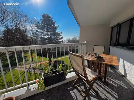 appartement 5 pièces de 102.7m²