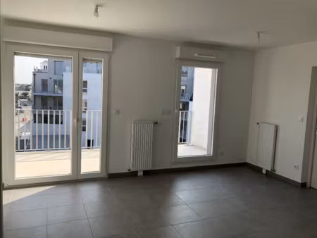 location appartement 2 pièces à sainte-luce-sur-loire (44980) : à louer 2 pièces / 42m² sa