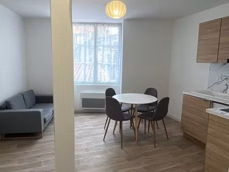 t2 lumineux comme neuf