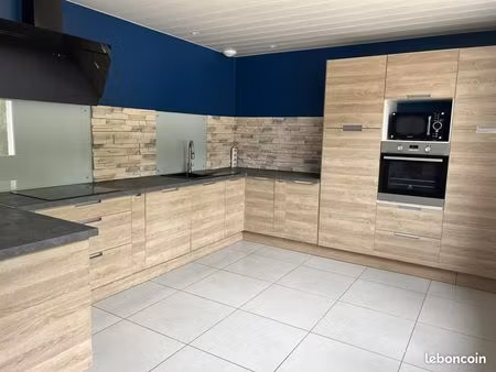 maison 5 pièces 174 m²