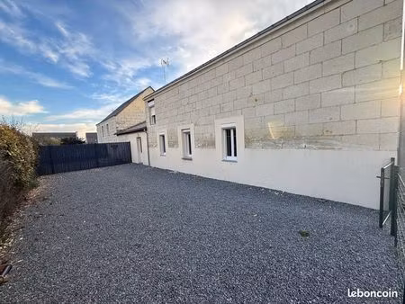 à louer à varrains maison 45 m²