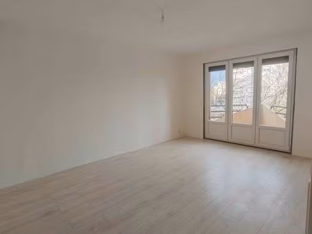 appartement t2 55m² garage