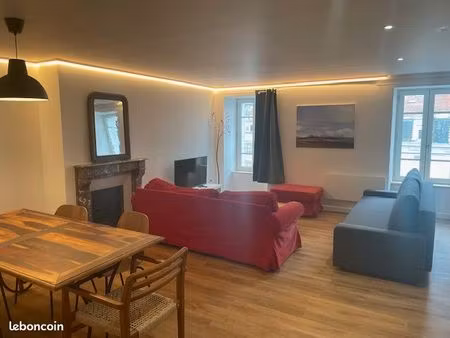 loue appartement meublé 2 pièces · 85 m²