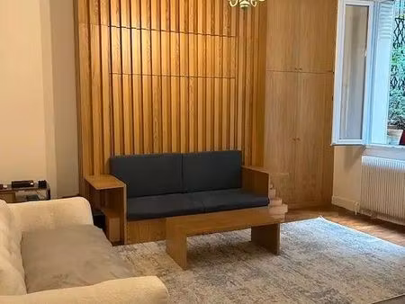 studio 1 pièce 38 m²