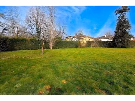 terrain constructible à vendre