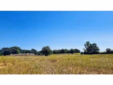 terrain constructible viabilisé à vendre