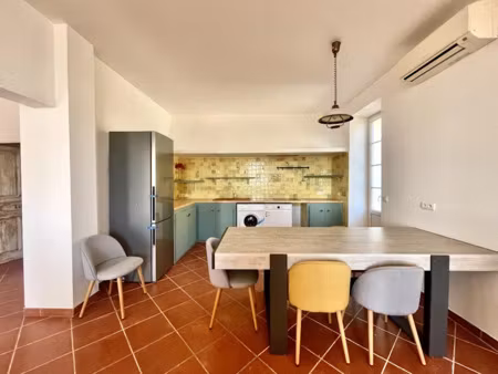 location meublée appartement 3 pièces 90 m² à sotta (20146)  1 150 €