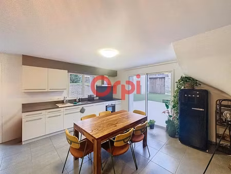 location appartement 4 pièces 77.75 m² à presilly (74160)  1 750 €