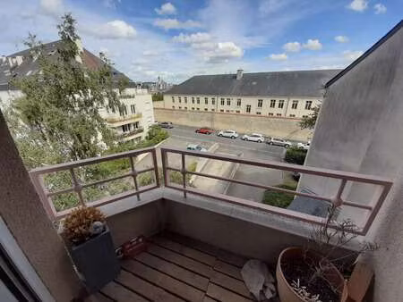 location appartement 2 pièces à caen (14000) : à louer 2 pièces / 50m² caen