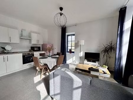 location appartement 2 pièces à dol-de-bretagne (35120) : à louer 2 pièces / 33m² dol-de-b