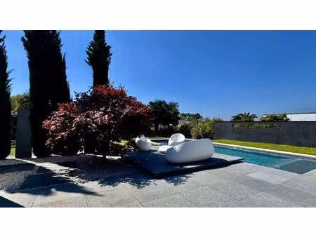 vente maison piscine à meucon (56890) : à vendre piscine / 170m² meucon