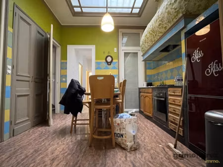 location meublée maison 7 pièces 121 m² à roubaix (59100)  950 €