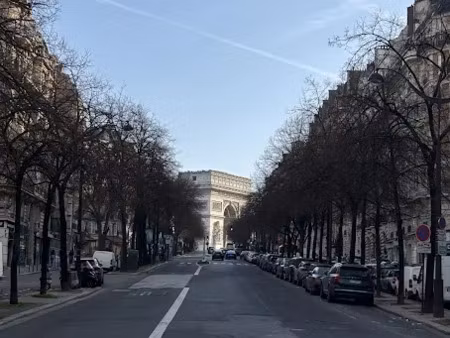 location locaux professionnels 25 m² à paris 17ème (75017)  2 158 €