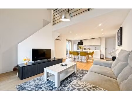 appartement fréjus 78 m² t-4 à vendre  429 000 €