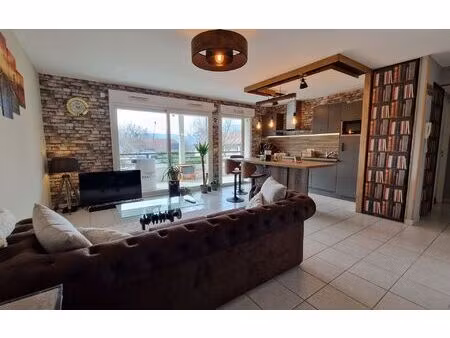 location appartement  m² t-2 à chênex  1 250 €