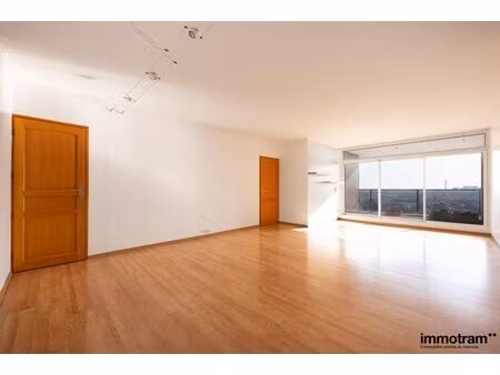 en vente appartement 97 m² – 262 000 € |lille