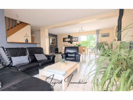 vente maison à domloup (35410) : à vendre / 142m² domloup