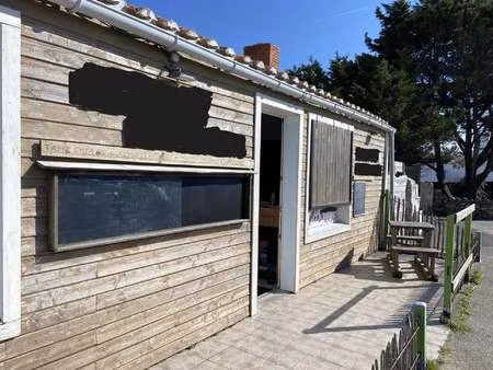 vente bureaux et commerces à noirmoutier-en-l'île (85330) : à vendre / 685m² noirmoutier-e