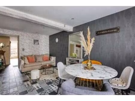 vente maison viager à pons (17800) : à vendre viager / 153m² pons